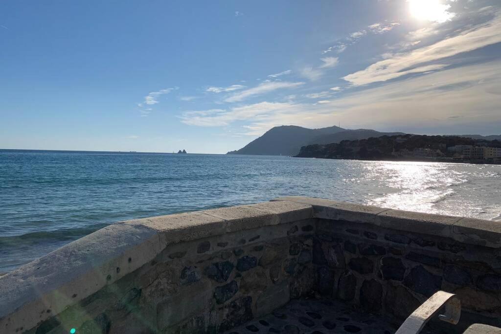 Les Sablettes Vue Apartment *